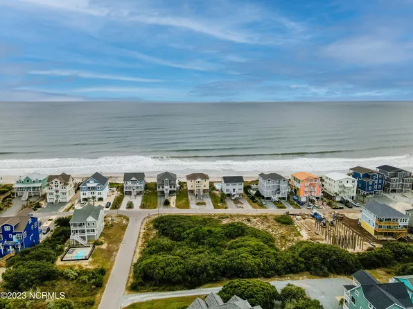 25 Porpoise Place, North Topsail Beach, NC 28460