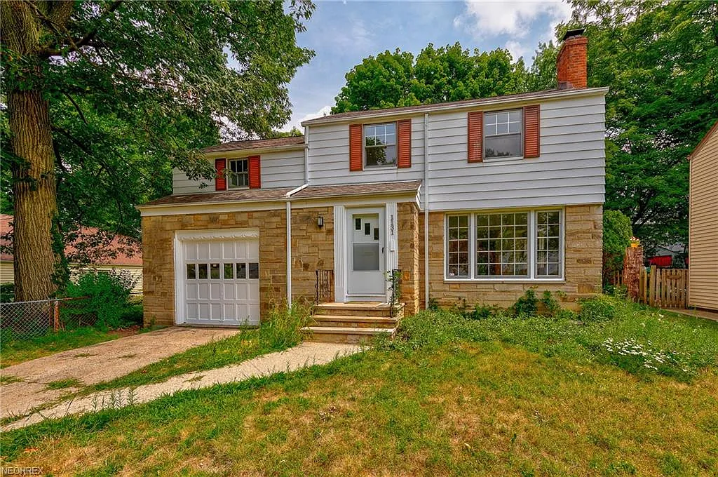 1131 Haselton Rd photo 1