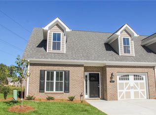 1970 Riverwalk Dr #35, Graham, NC 27253