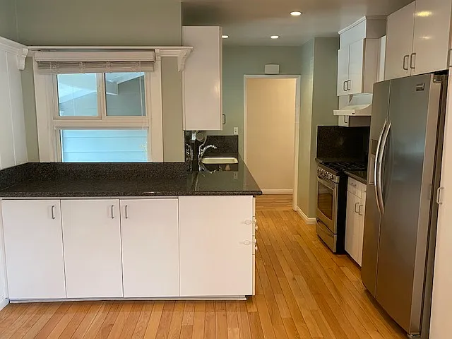 5356 Yolanda Ave — Photo 4
