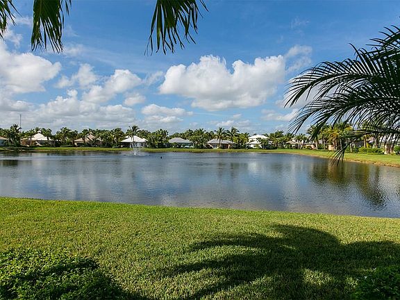 3rd image of 6635 Martinique Way
