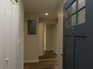2206 14th Ave W #3, Seattle, WA 98119