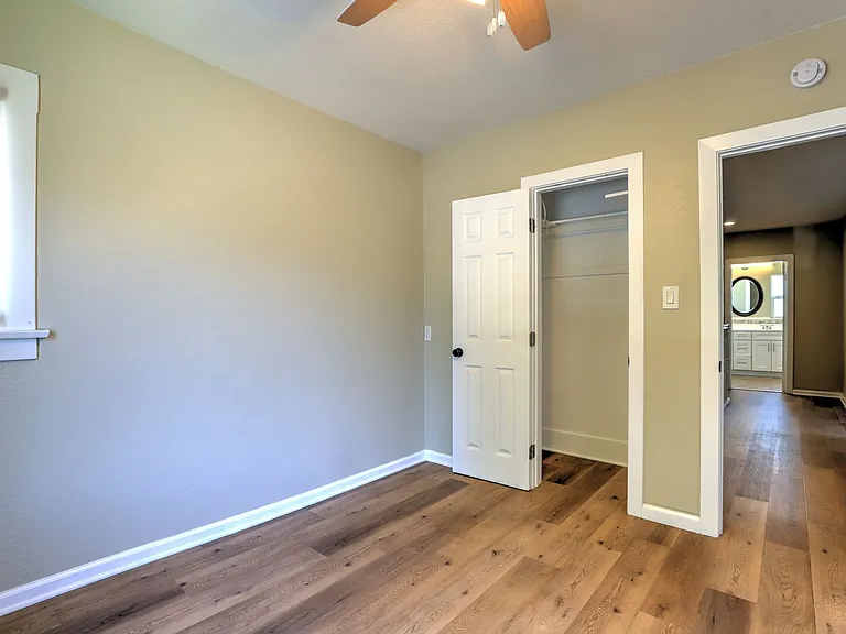 811 E Chapman Ave — Photo 26