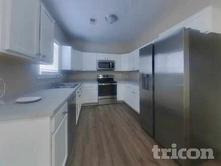 3182 Gainsborough Ct — Photo 5