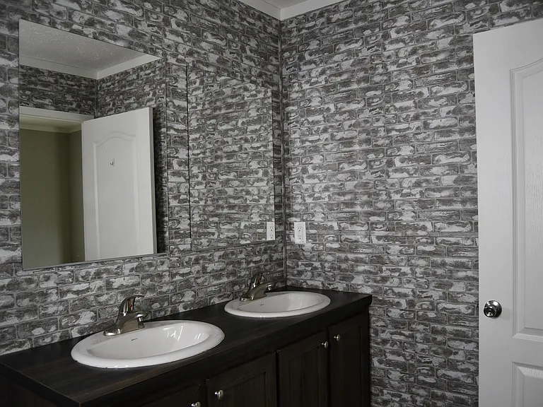 122 Willow Dr — Photo 22