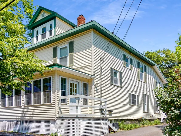 295 French Street, Bangor, ME 04401