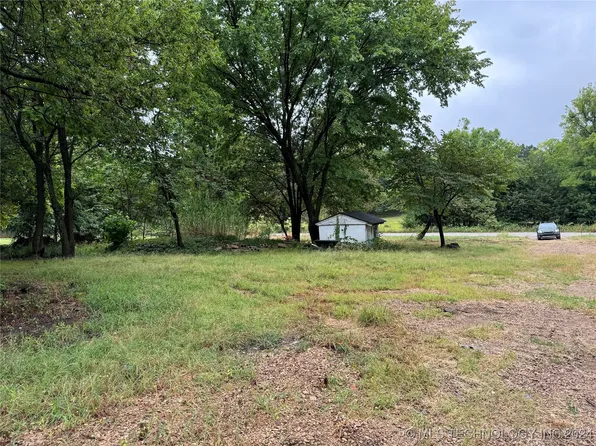 9926 E 163rd St S, Webbers Falls, OK 74470
