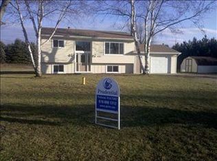 6091 Spring Valley Ct, Greenville, MI 48838