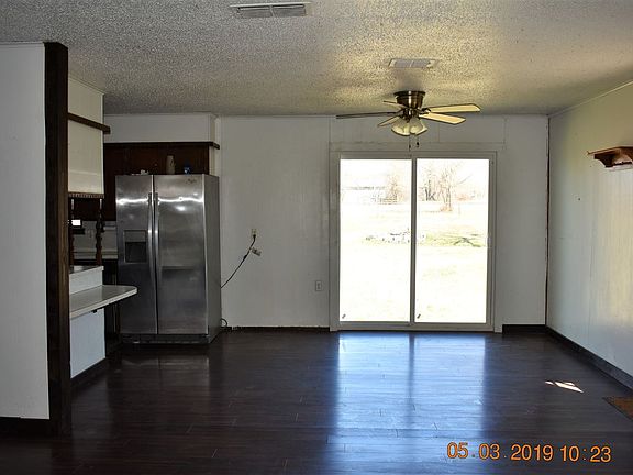 3rd image of 3199 Farm Road 1536