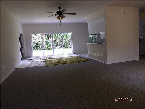 4th image of 3520 Abbotsford St