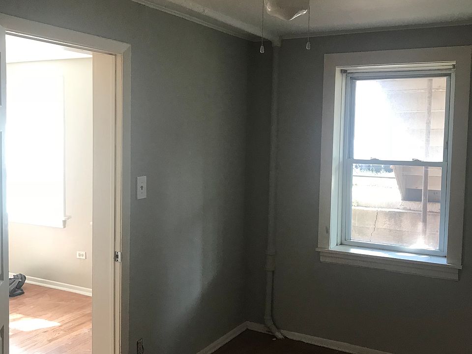 Front bedroom