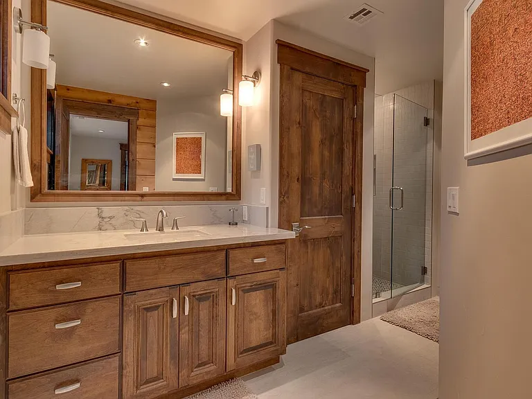 7675 Lahontan Dr — Photo 38