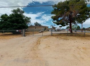 11595 Jacaranda Ave, Hesperia, CA 92345