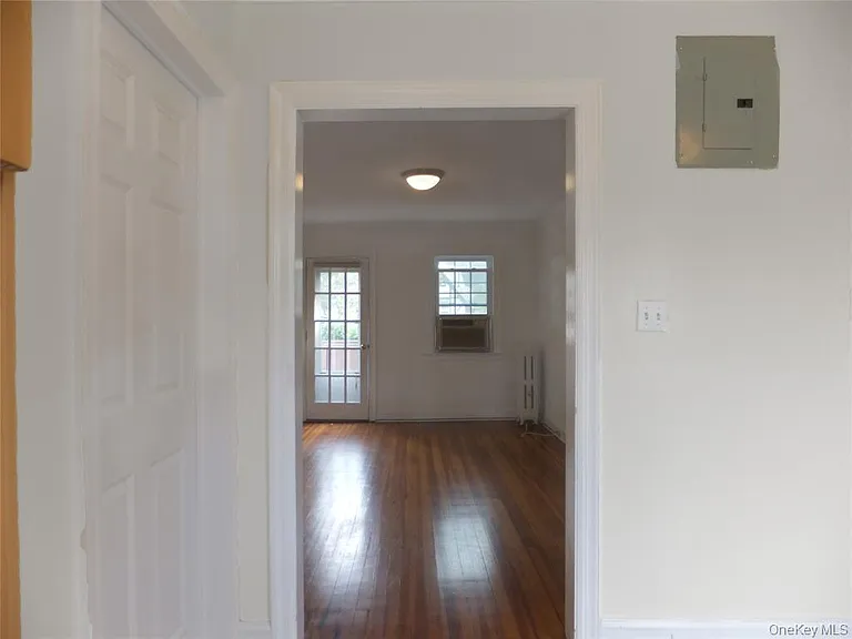 107 Kensington Rd #5 — Photo 10