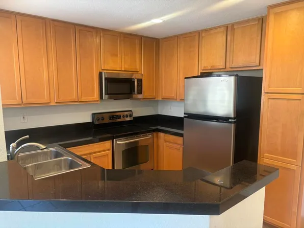 78650 Avenue 42 APT 811, Bermuda Dunes, CA 92203