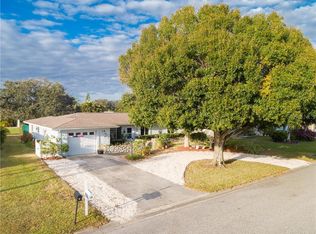 14 Golfview Rd S, Rotonda West, FL 33947