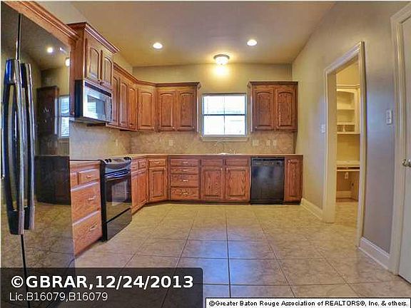 4th image of 11185 Peaks Ave