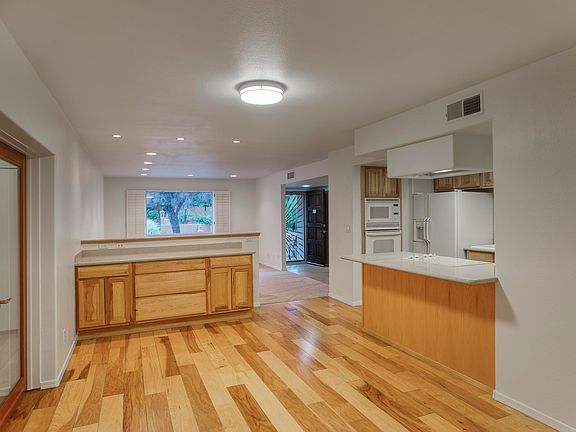 5th image of 12647 N 17th Ave