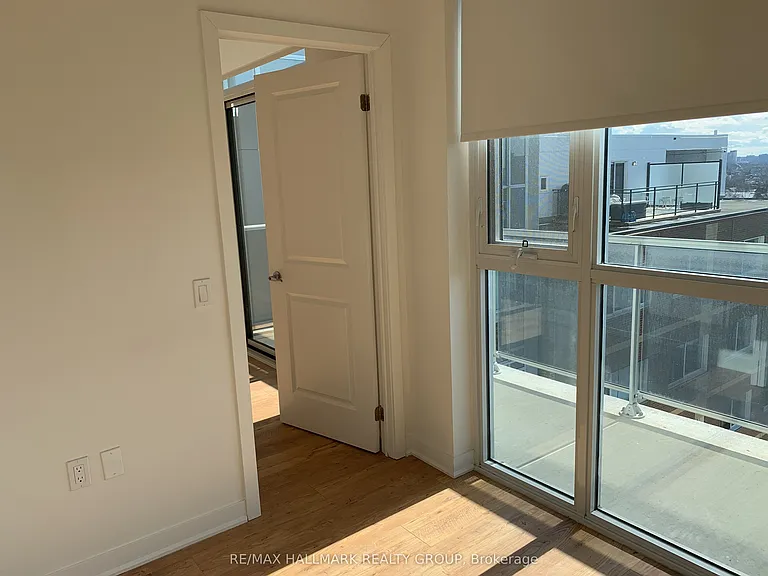 192 Bronson Ave #702 — Photo 13