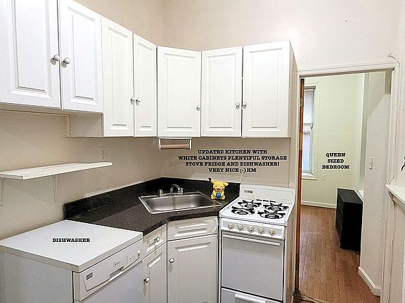 3rd image of 9 Gracie Sq APT 1RW