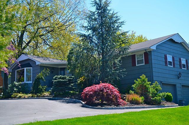 1st image of 14 Morningside Dr