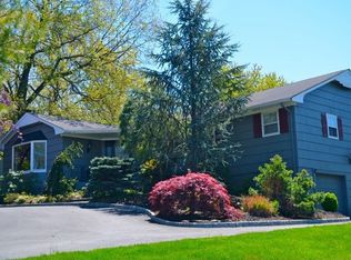 14 Morningside Dr, Livingston, NJ 07039