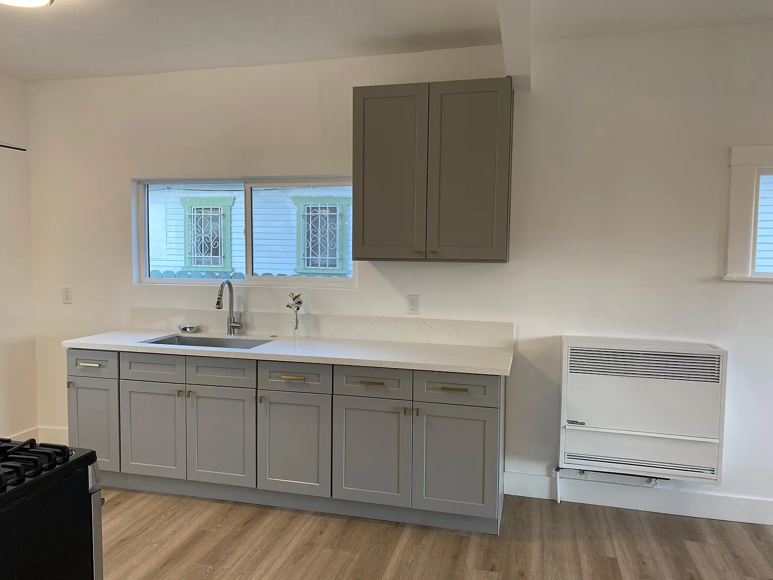 2 bed, 800 sqft, $2,575 — Photo 1