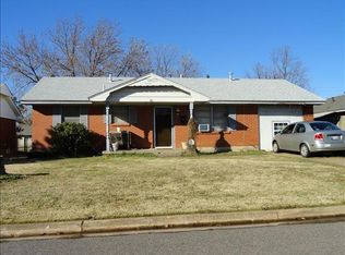 111 N Dallas Ave, Moore, OK 73160