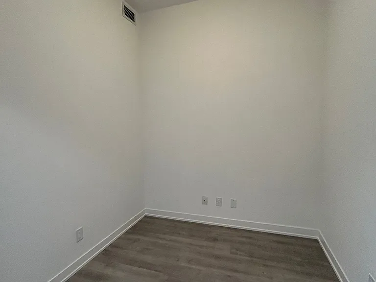 8119 Birchmount Rd #1402 — Photo 20
