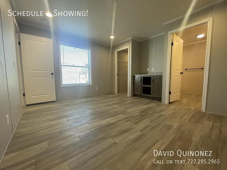 701 W Mill St #169 — Photo 4