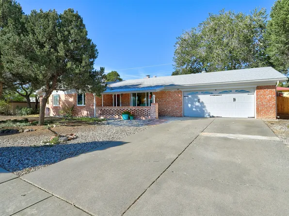 125 Rover Blvd, White Rock, NM 87547