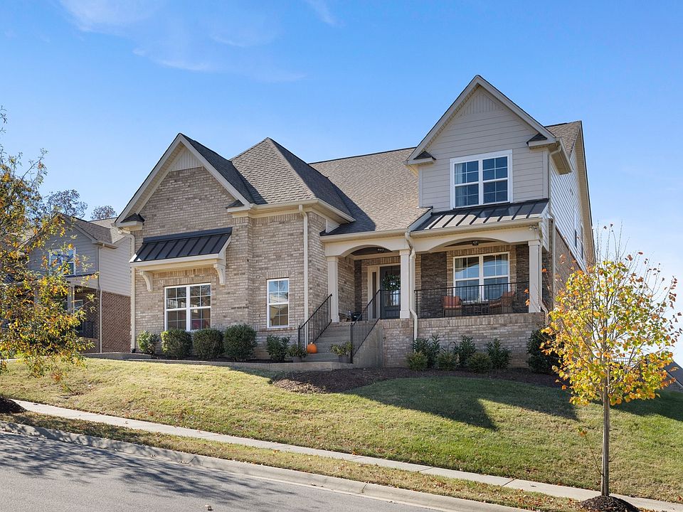 1st image of 704 Calmore Ct