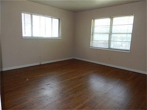 1st image of 4916 Worth St APT 5