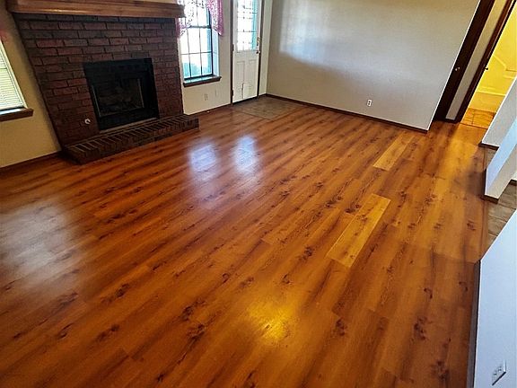 3rd image of 8204 E Norman St