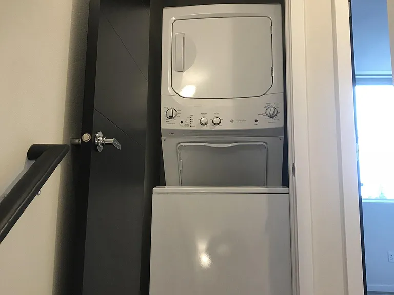 Washer/Dryer