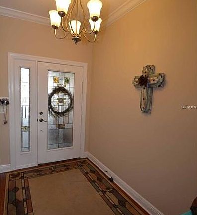 3rd image of 214 Valencia Cir