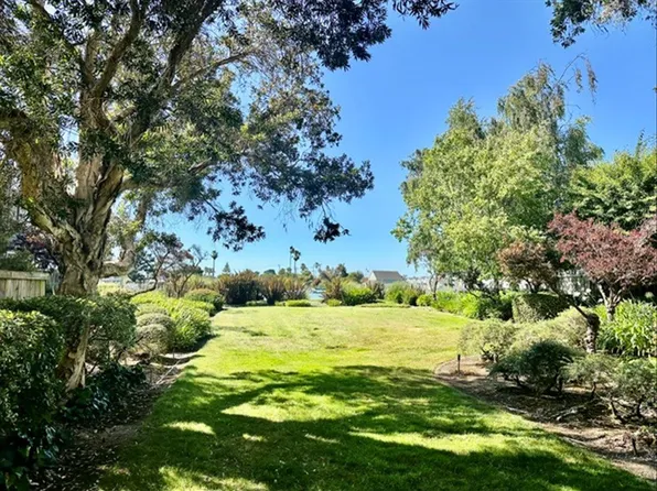 1026 Shoreline Dr, San Mateo, CA 94404