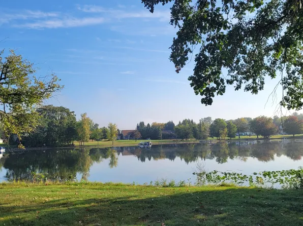 14000 Canary Ct, Brooklyn, MI 49230