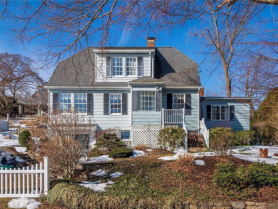2 Sterling Drive