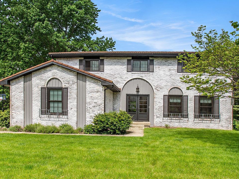 1st image of 52773 Winterberry Dr