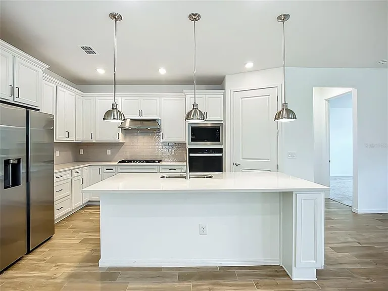 10005 Patterson Way — Photo 21