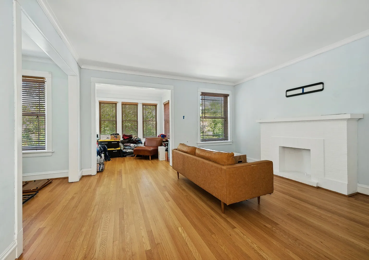 2 bed, 1500 sqft, $2,400 — Photo 4