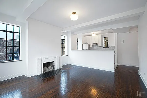 Rented by Hecht Group | media 5