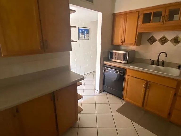 1341 E Fort Lowell Rd #M — Photo 3