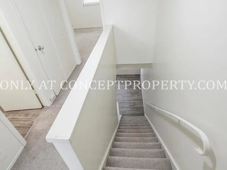 1499 W 2320 S — Photo 1