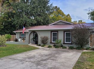 1557 SE Pinwheel Dr, Crystal River, FL 34429