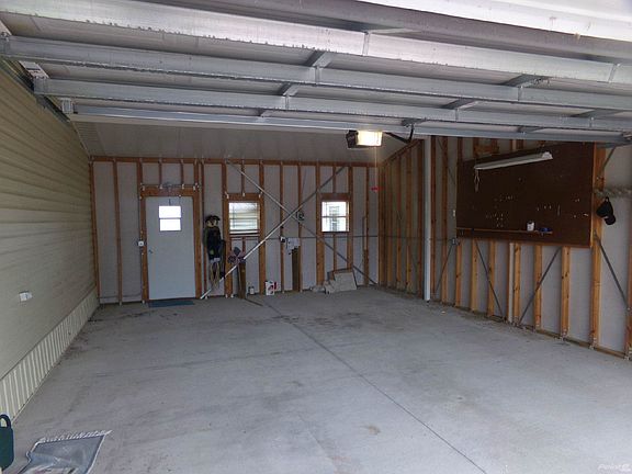 656 ISLAND STREET 006