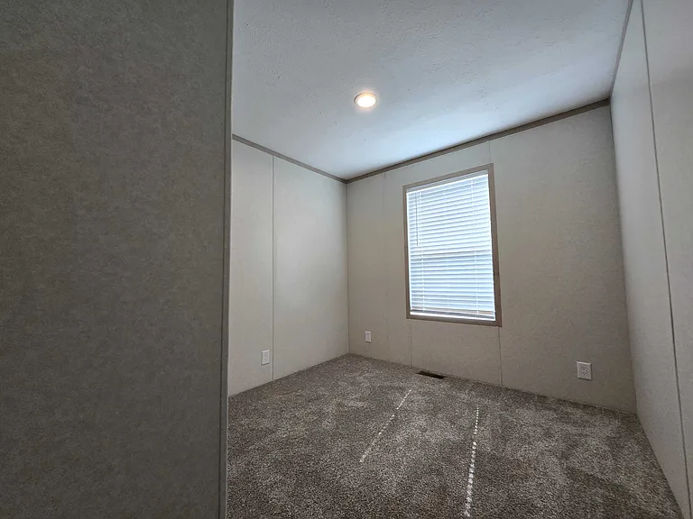 29800 Guilford Cir #209 — Photo 18