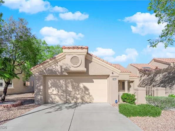 8620 Prairie Hill Dr, Las Vegas, NV 89134