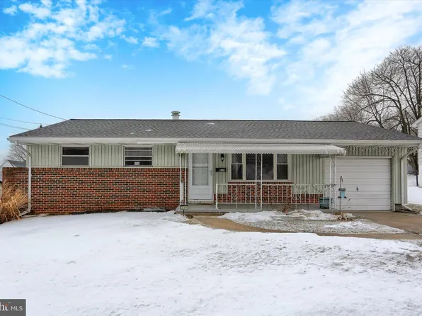 439 N Lombard St, Dallastown, PA 17313